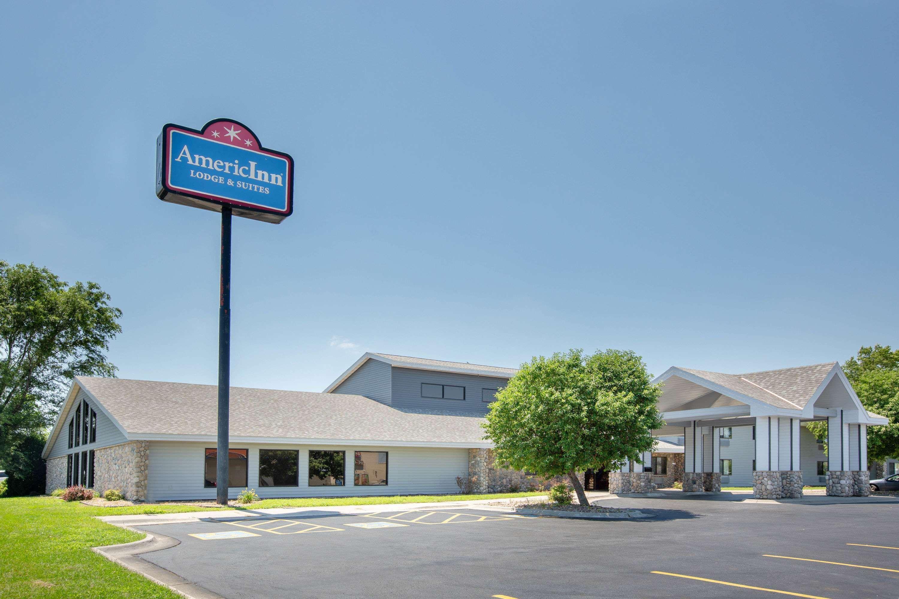 Americinn By Wyndham Lincoln North Exterior photo