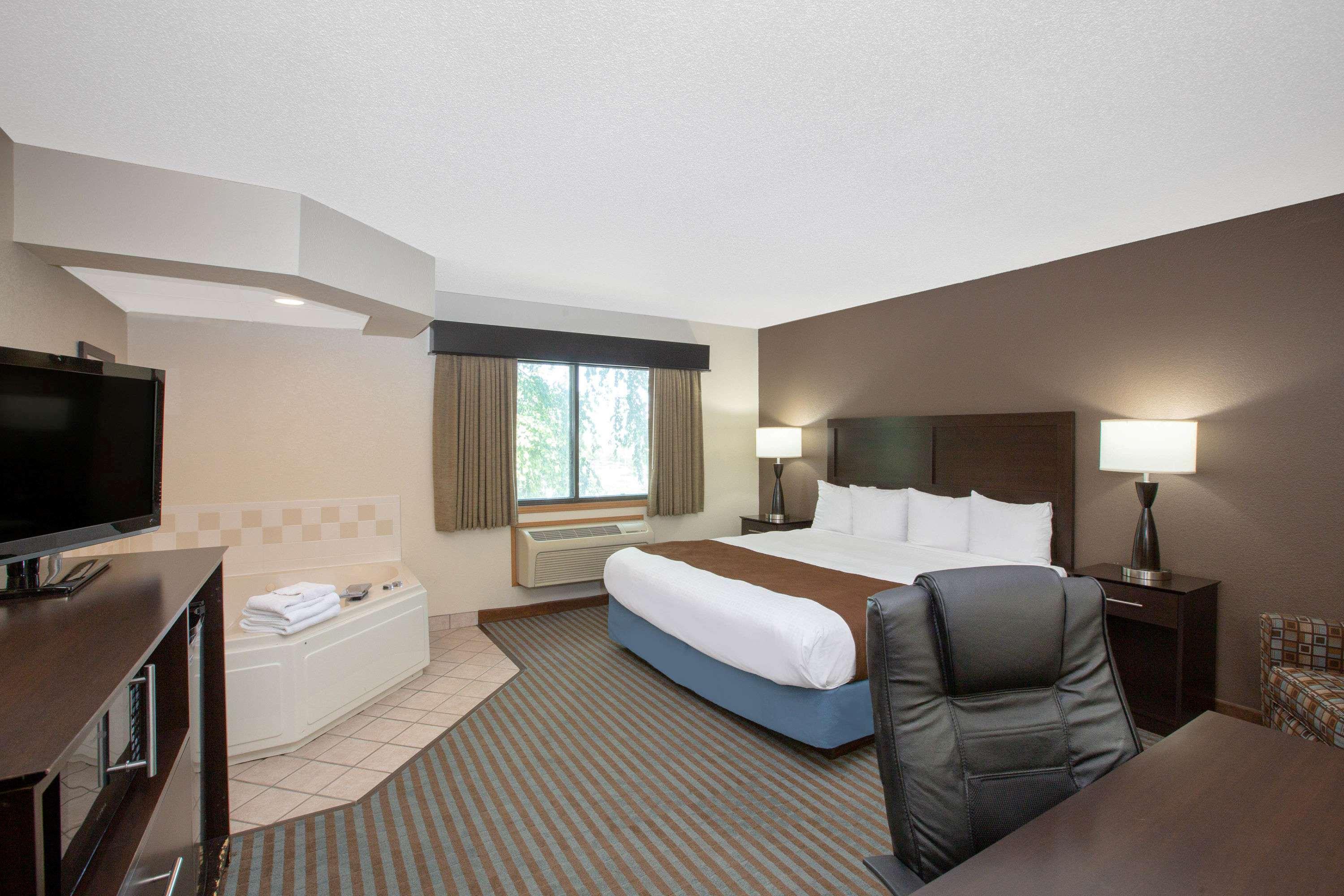 Americinn By Wyndham Lincoln North Exterior photo